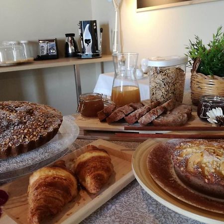 I 3 Mori Bed and Breakfast Barcellona-Pozzo di Gotto Exteriör bild